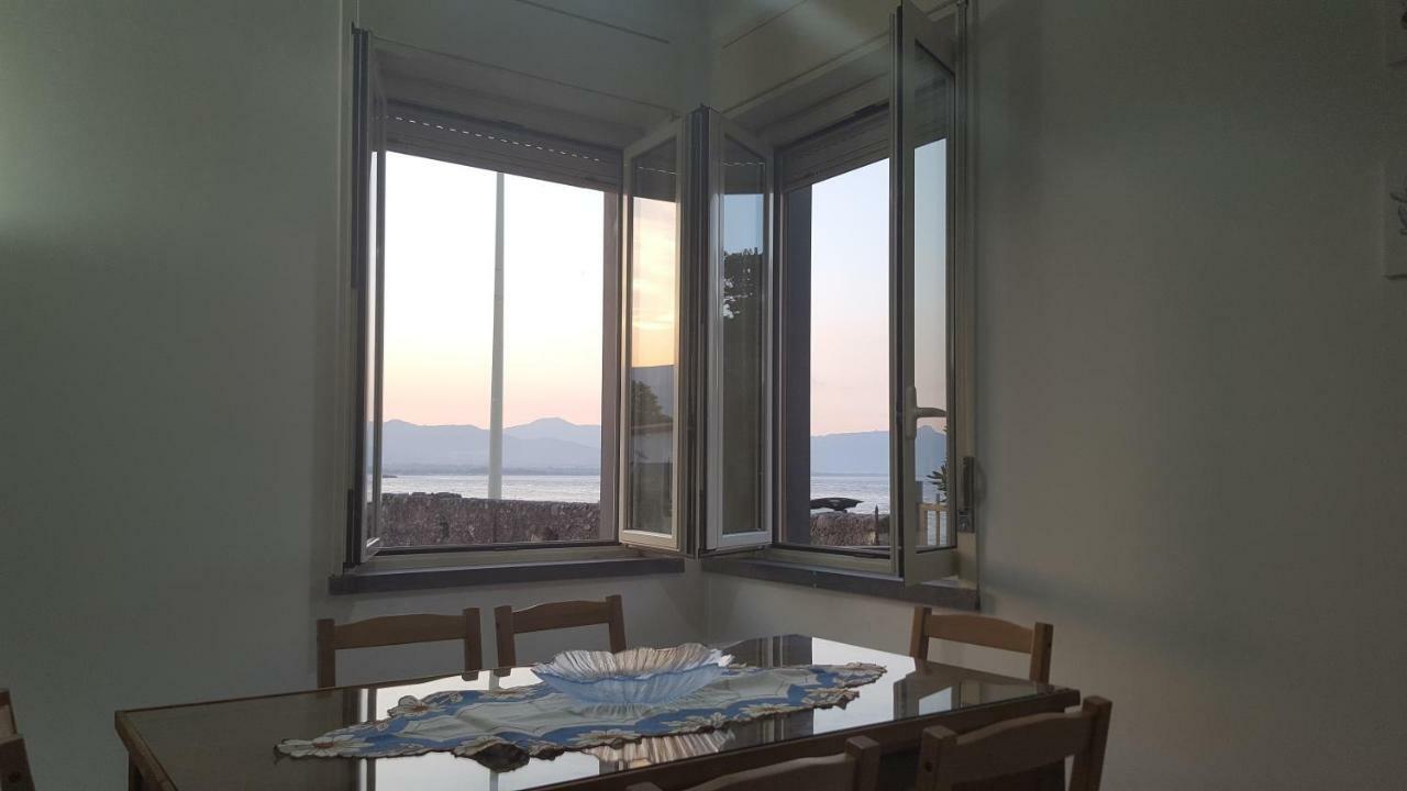 Casa Del Levante Riposto Buitenkant foto
